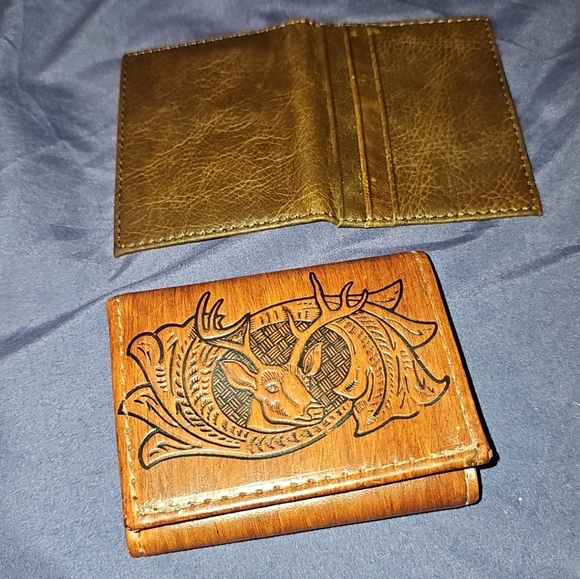 leather wallet - Picture 1 of 3